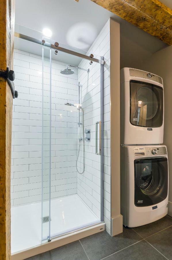 Apartament Les Lofts St-Paul - Par Les Lofts Vieux-Quebec Zewnętrze zdjęcie